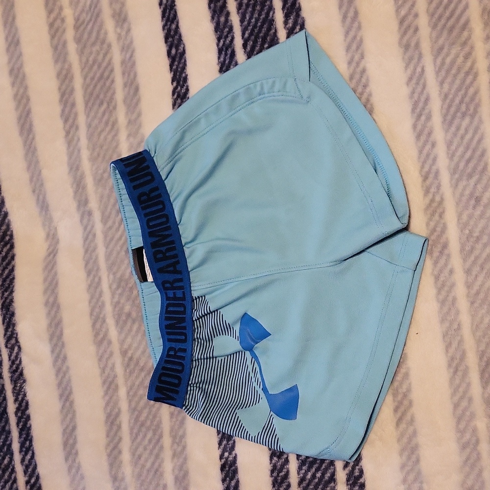 Size 4 Under Armour blue shorts.